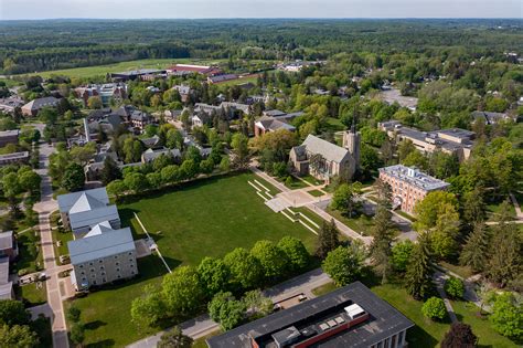 St.lawrence university - Majors and Minors | St. Lawrence University. There aren’t any boundaries on your capacity to learn. Whether it’s inside our classrooms and labs or through adventures across the …
